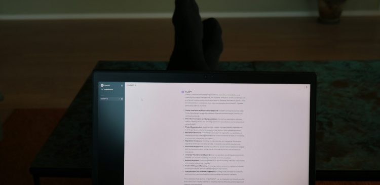 Jakie techniki prompt engineeringu działają w SEO?