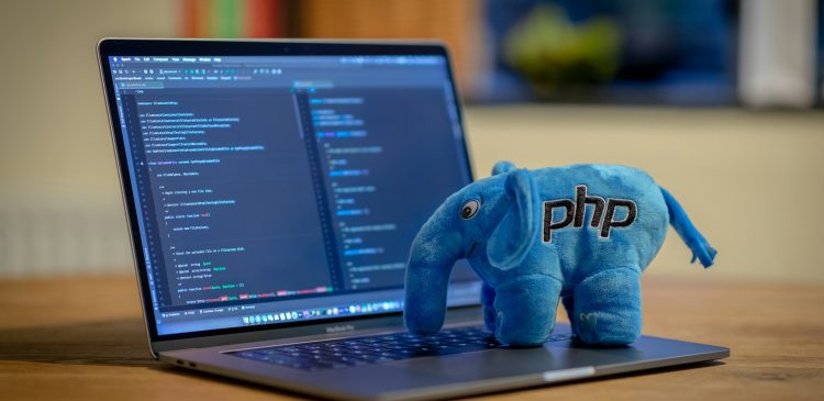 Aktualizacja PHP - kiedy i dlaczego warto przejść na nowszą wersję?