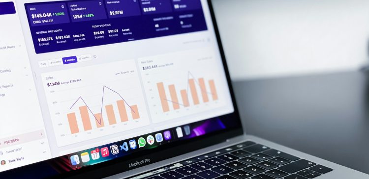 Analityka internetowa - wszystko, co musisz wiedzieć o danych i narzędziach