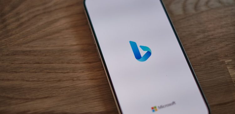 Bing - co to? Twój kompleksowy przewodnik po wyszukiwarce od Microsoftu