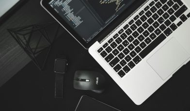 C# developer: kim jest? Przewodnik po roli, umiejętnościach, zarobkach i ścieżce kariery
