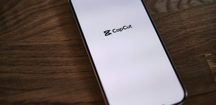 CapCut - co to właściwie jest? Poznaj edytor wideo, który odmieni Twoje filmy