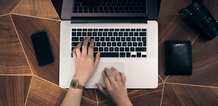 Cesja domeny - co to i kiedy ją należy wykonać?
