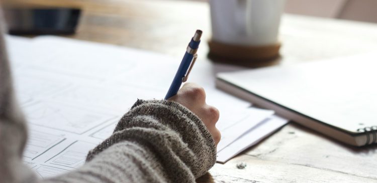 Content curation - czym jest? Przewodnik po sztuce selekcji treści w marketingu cyfrowym