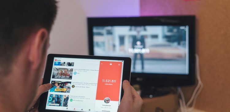 CPV (Cost per View) - co to jest i jak obliczyć koszt za obejrzenie reklamy wideo?