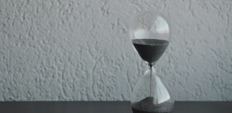 Dwell Time - czym jest i dlaczego ma wpływ na SEO i doświadczenia użytkowników?