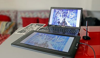 Ekran TFT - co to jest, jak działa i gdzie go można znaleźć w codziennym życiu?