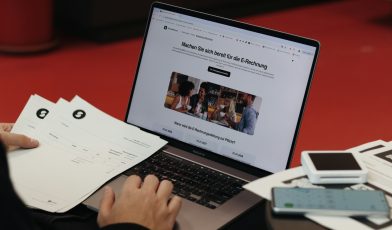 Faktura korygująca - co to? Wszystko, co musisz wiedzieć o jej celu i wymogach