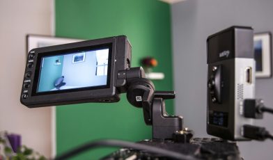 Film instruktażowy - co to jest i dlaczego jest ważny w szkoleniach?