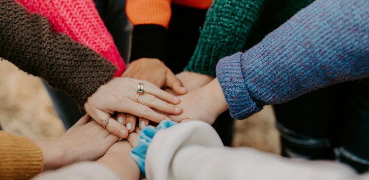 Fundacja - czym jest? Twój przewodnik po świecie organizacji non-profit