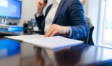 Importer - kim jest? Przewodnik po roli i jego obowiązkach