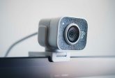 Kamera internetowa - co to? Przewodnik po świecie monitoringu i zdalnego podglądu