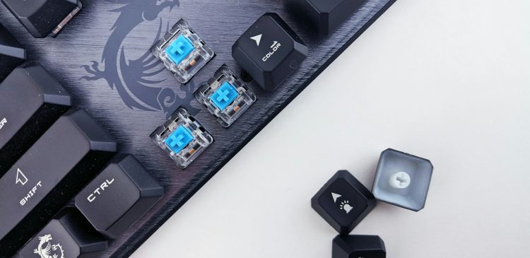 Keycapy - co to? Przewodnik po wyborze idealnych nakładek do klawiatury mechanicznej