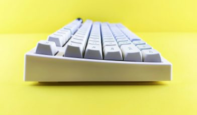 Klawiatura bezprzewodowa - co to takiego i dlaczego warto ją mieć?