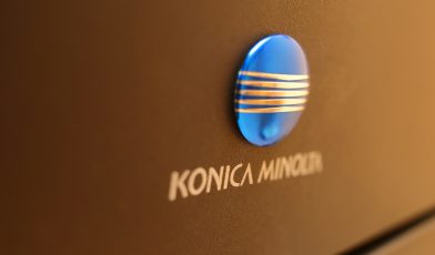 Konica Minolta - co to za firma? Historia, produkty i oferta dla biznesu