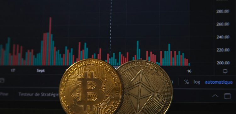Kryptowaluty - co to? Przewodnik po kryptografii i sieciach komputerowych