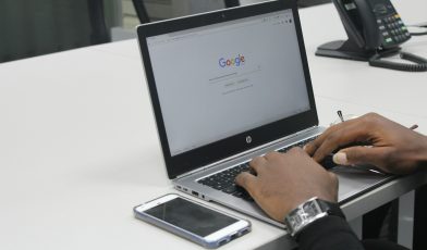 Linki sponsorowane - przewodnik po reklamie płatnej w wyszukiwarkach i sieciach reklamowych