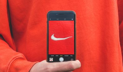 Marka - co to? Budowanie silnej tożsamości w marketingu