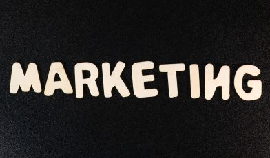 Marketing afiliacyjny - czym jest, jak działa i jak dzięki niemu zarabiać?