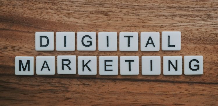 Marketing cyfrowy - co to jest? Podstawowa definicja i różnice