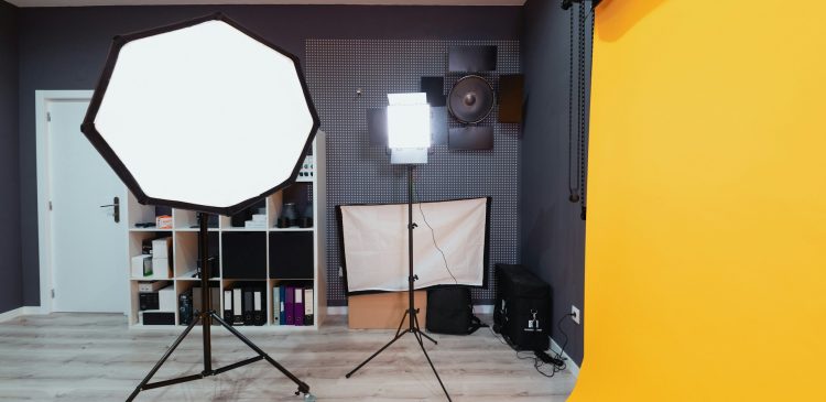 Mocowanie Bowens - co to? Przewodnik po uniwersalnym standardzie w fotografii