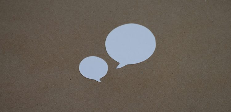 Moderator - kim jest? Obowiązki, umiejętności i najlepsze praktyki