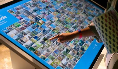 Monitor dotykowy - co to? Jak zmienił interakcję z technologią?