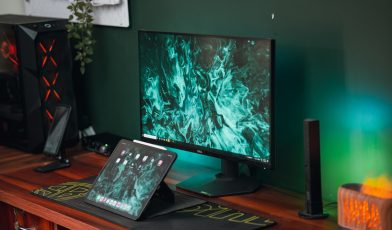 Monitor Full HD - co to? Twój przewodnik po krystalicznej czystości 1080p