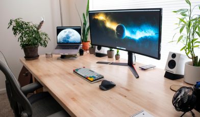 Monitor zakrzywiony - co to? Wszystko, co musisz wiedzieć, zanim go kupisz!