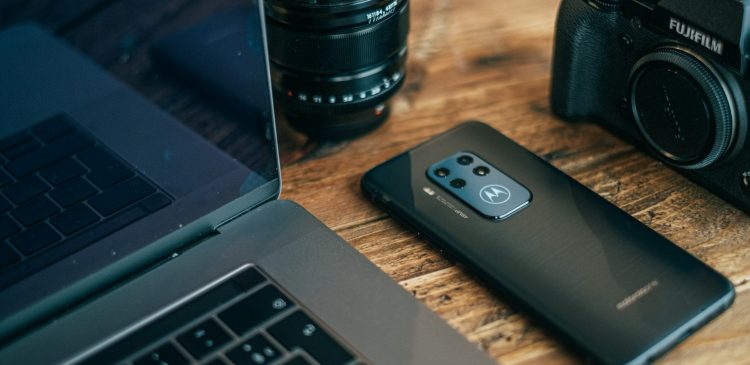 Motorola - kim są i co oferują w świecie technologii bezpieczeństwa i łączności krytycznej?