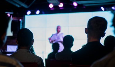 Prezentacja - co to jest? Kompleksowy przewodnik po sztuce przedstawiania