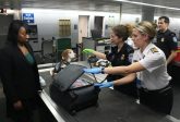 Procedura celna - co to? Przewodnik po formalnościach i dokumentach