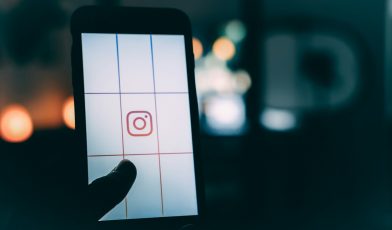 Reels - co to i dlaczego ma znaczenie dla strategii na Instagramie i Facebooku?