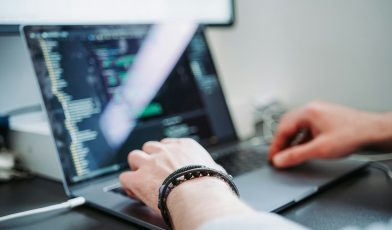 Replikacja bazy danych - co to, jak działa i dlaczego jest Ci potrzebna?