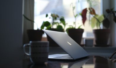 Reverse DNS - co to? Kluczowe zastosowania i działanie