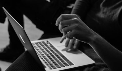 RODO - co to? Przewodnik po obowiązku informacyjnym i ochronie danych