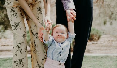 Rodzinny Kapitał Opiekuńczy - co to? Jak otrzymać 12 000 zł na dziecko?