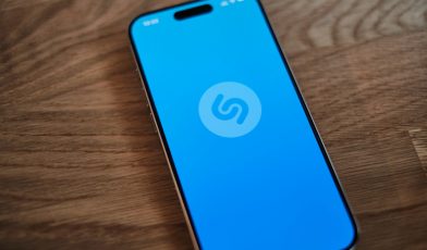 Shazam - co to? Przewodnik po aplikacji do rozpoznawania muzyki