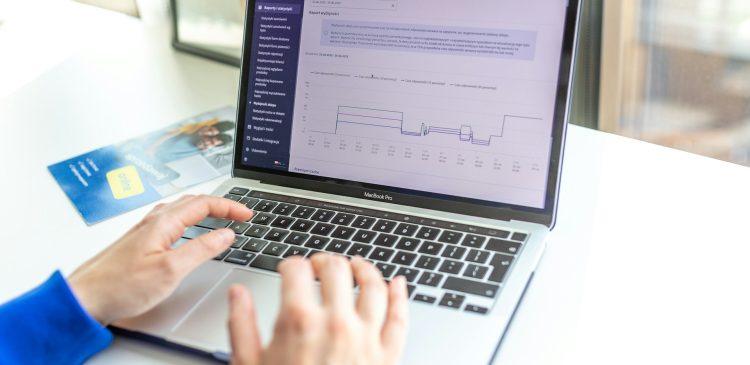 Jak wycenić sklep internetowy? Kompleksowy poradnik