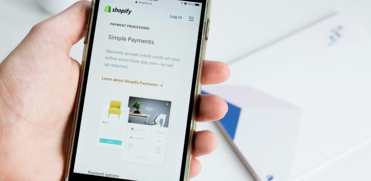 Shopify - co to? Przewodnik o platformie dla Twojego sklepu internetowego