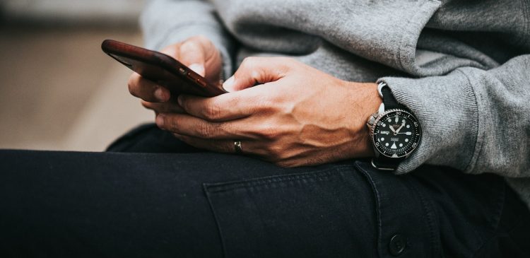 Smishing - co to jest i jak nie dać się złapać na SMS-owe oszustwa?
