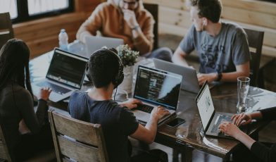 Startup – co to jest? Definicja, etapy i finansowanie dla innowacyjnych firm