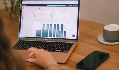 Statystyka - co to właściwie jest? Twoja przepustka do świata danych i analiz