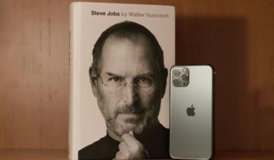 Steve Jobs - kim był i jak zmienił świat technologii?