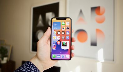 Swift - przewodnik po języku programowania Apple - od podstaw do przyszłości