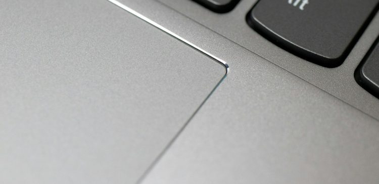 Touchpad - co to? Wszystko, co musisz wiedzieć o gładziku w laptopie