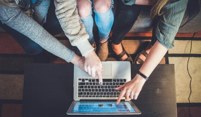 Umowa agencyjna - co to jest? Praktyczny przewodnik po obowiązkach