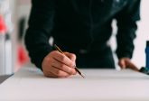 Umowa o świadczenie usług - co to jest i jak ją skutecznie sporządzić?