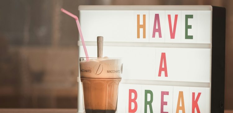 Wakacje składkowe - co to i jak z nich skorzystać?