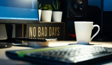 Wdrożenie - co to? Kompleksowy przewodnik po etapach, wyzwaniach i sukcesie